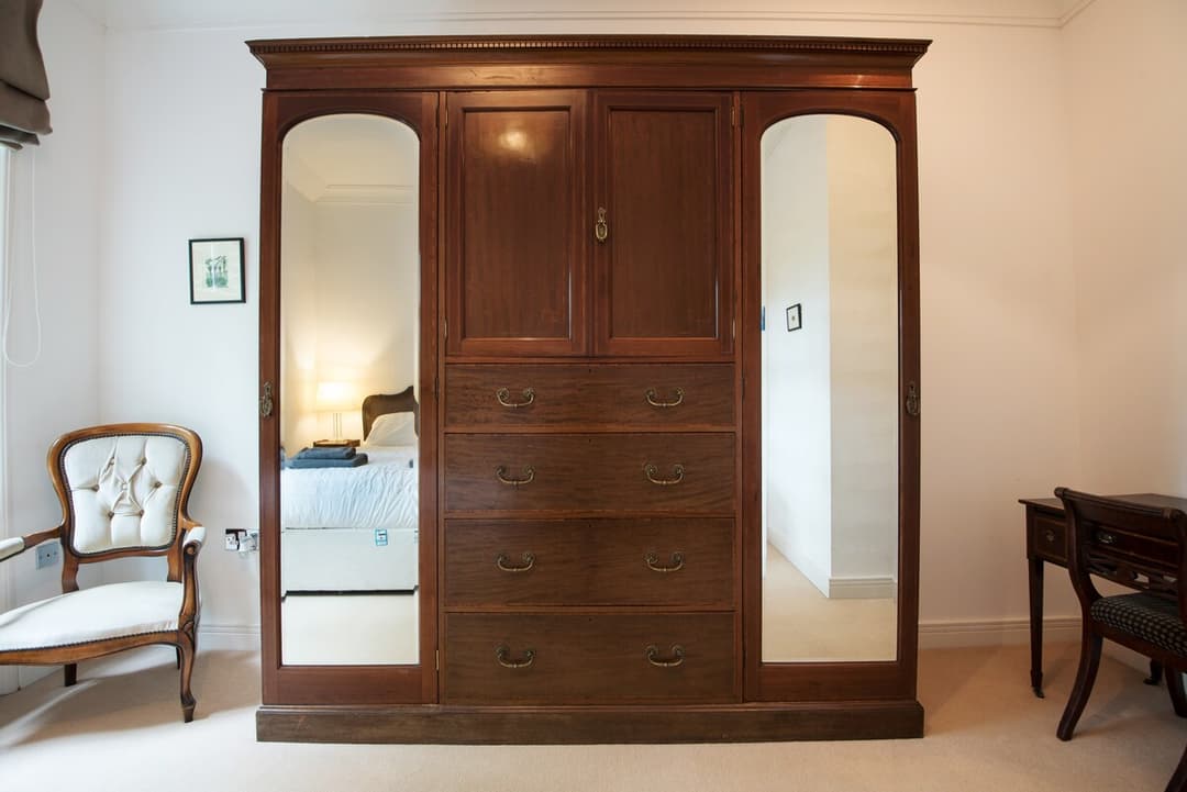 Luxury 2 Bedroom Apartment 4 | Durham | Parking - View 10