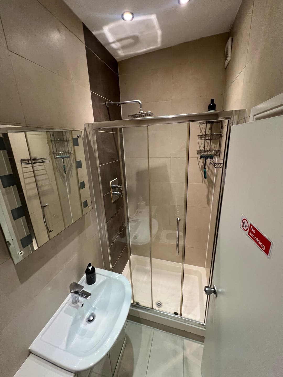 Chic Boutique City Stay | Studio Apartment B - View 8