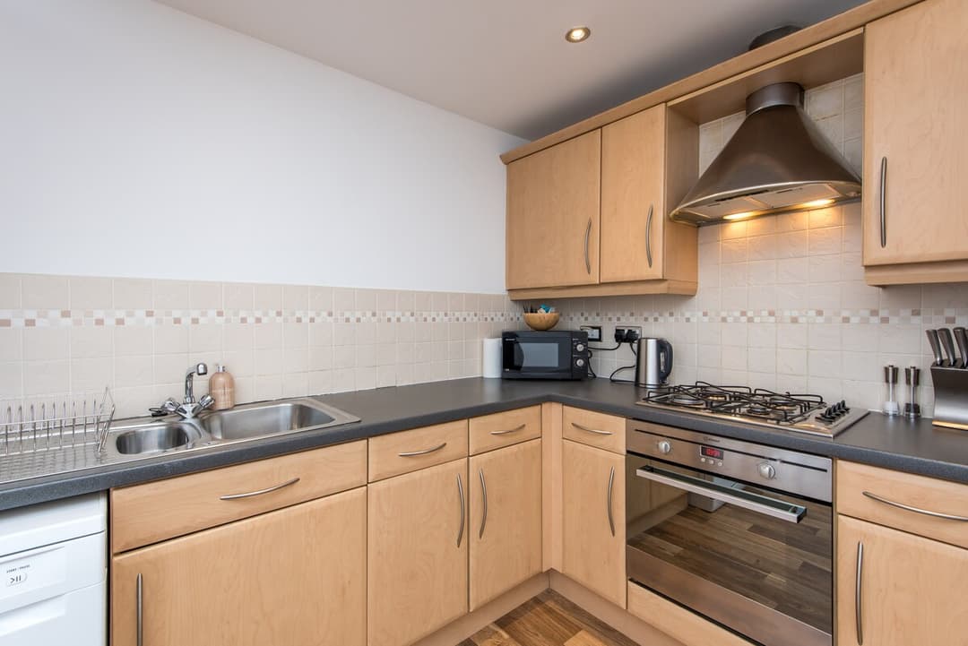 4 Bedroom Townhouse | Parking | Durham - View 23