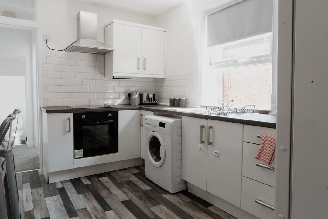 Entire 3 Bedroom Home In Cheshire East, United Kingdom - View 2
