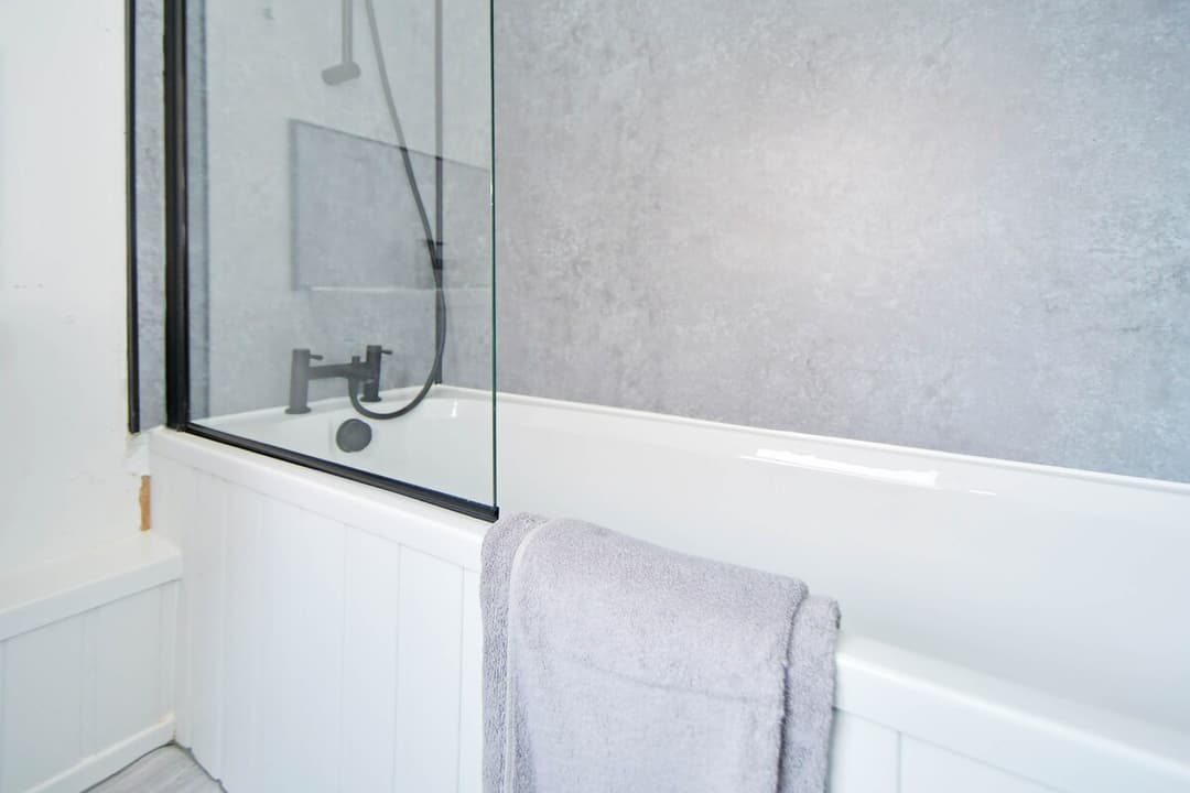 Entire 3 Bedroom Home In Cheshire East, United Kingdom - View 10