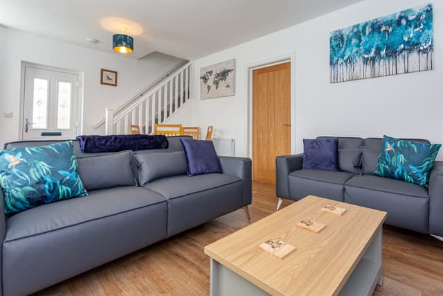 3 Bedroom House | Durham - View 1