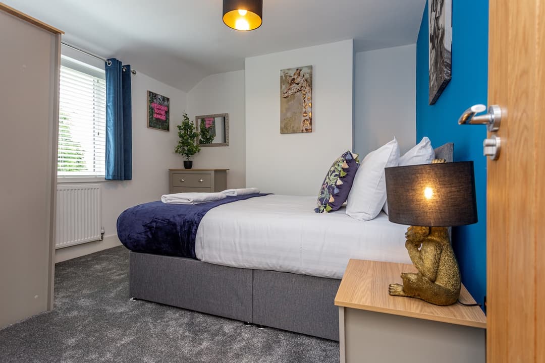 3 Bedroom House | Durham - View 8