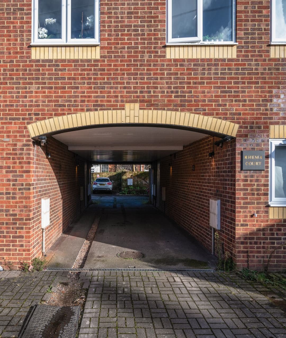 2 Bedroom Flat In Reading Rg1 - Free Parking - View 21