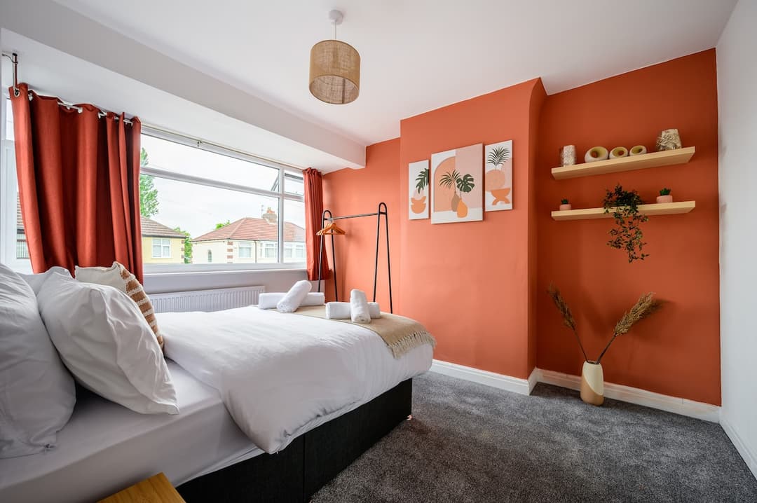 3 Bedroom House : Comfort And Relaxation In The City - View 6