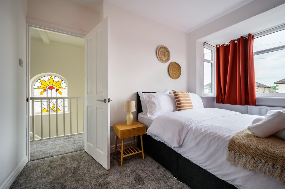 3 Bedroom House : Comfort And Relaxation In The City - View 12