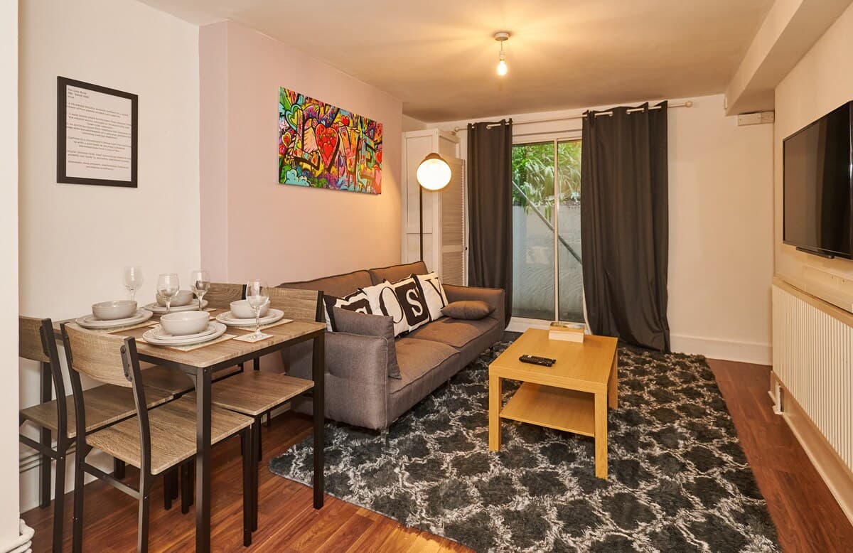 1 Bedroom Apartment Comfort By The Sea. Your Home From Home