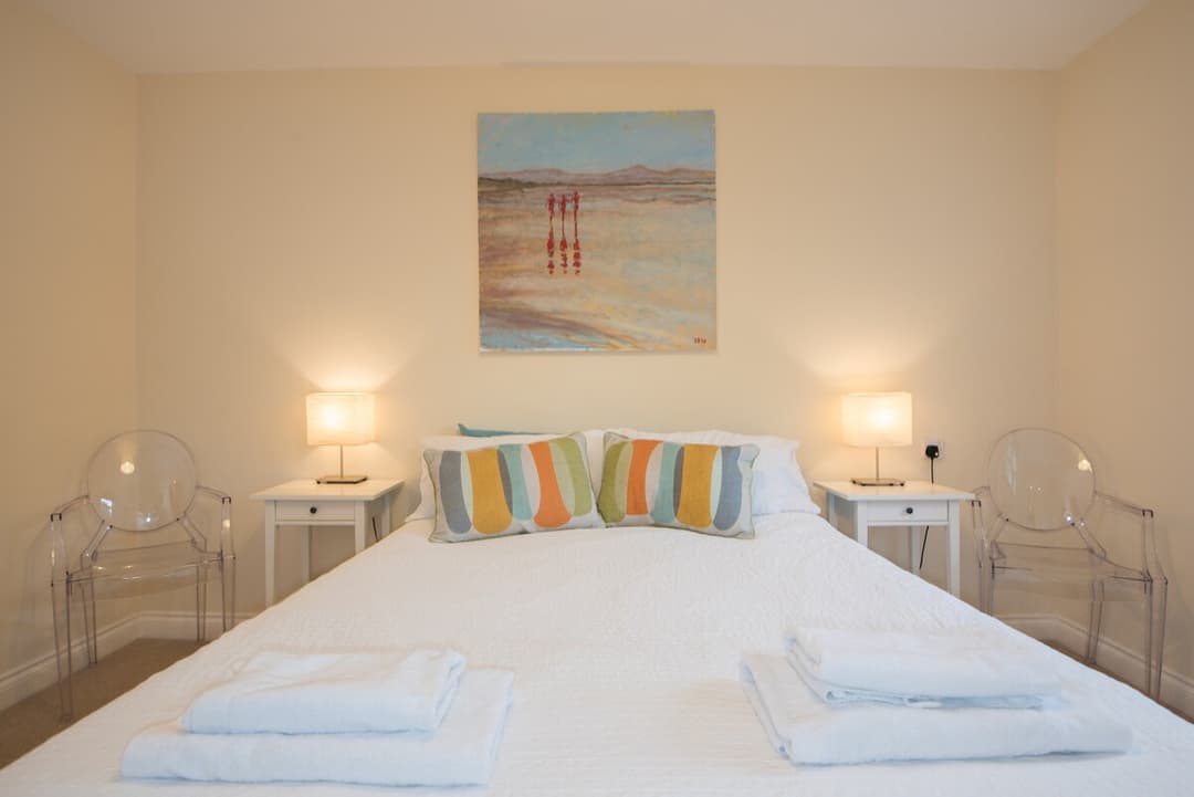 3 Bedroom Townhouse | Durham | Parking - View 6