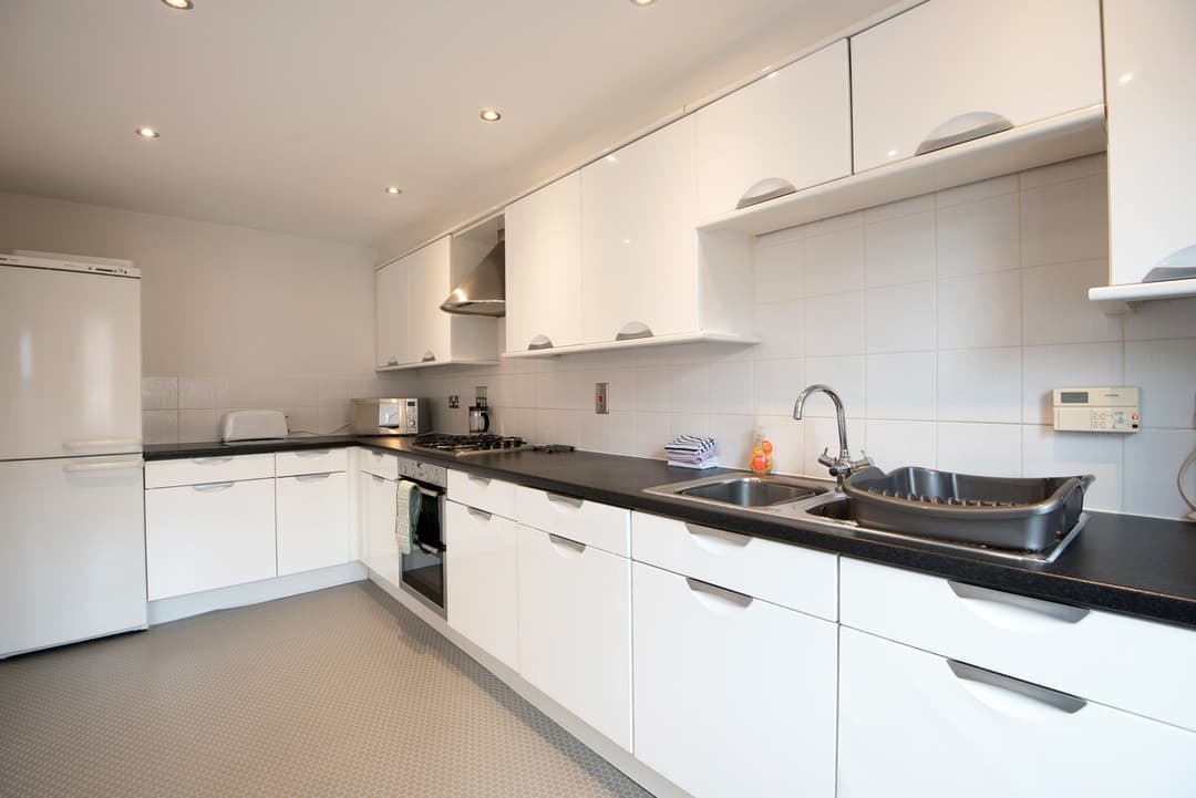 3 Bedroom Townhouse | Durham | Parking - View 9