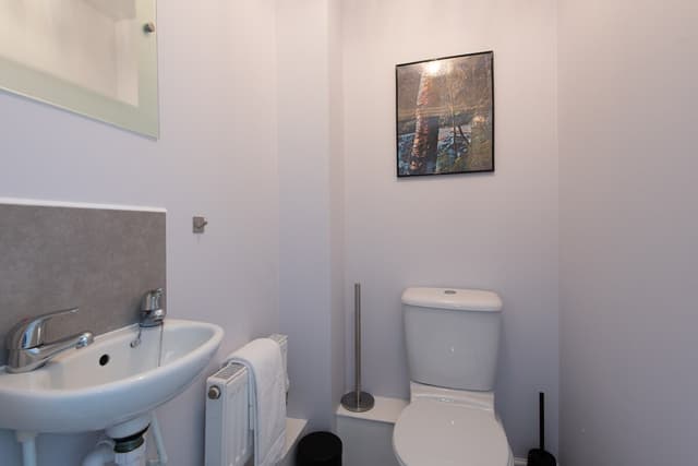 3 Bedroom House | Parking | Durham - View 4