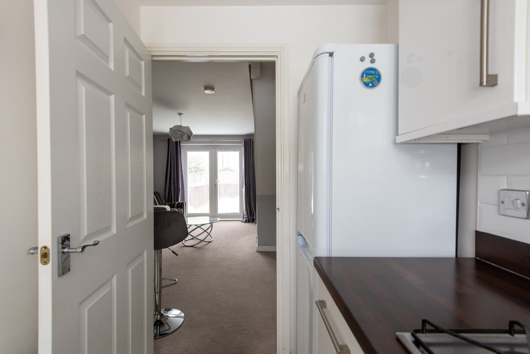 2 Bedroom House | Parking | Durham - View 8