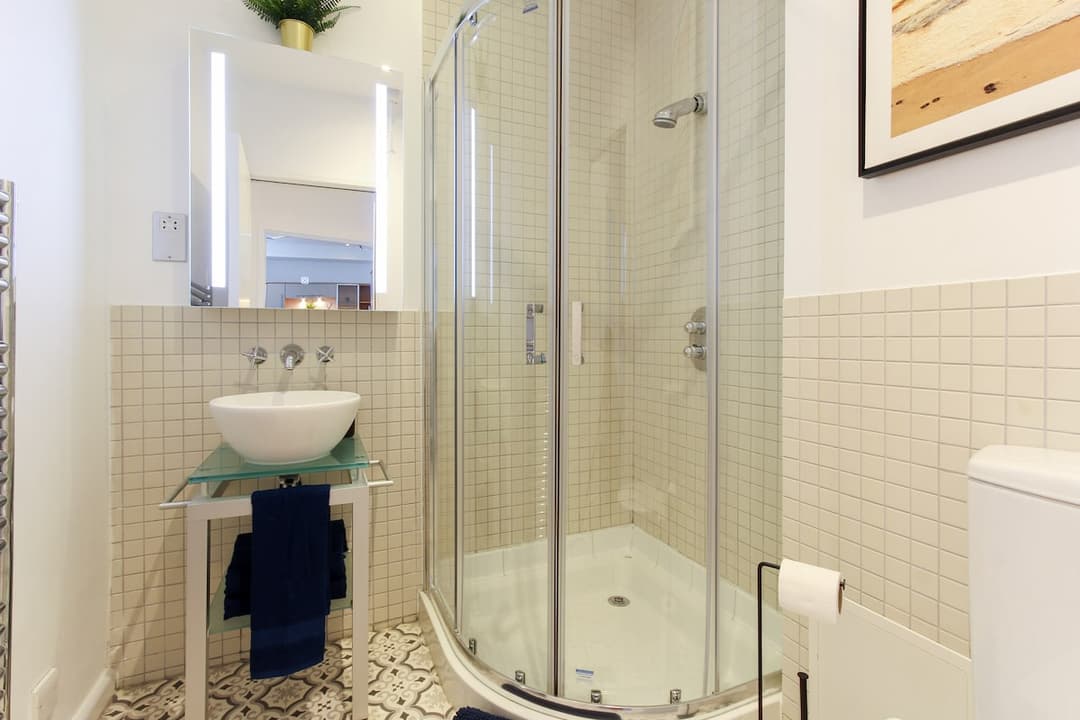 1 Bedroom Apartment | Brighton - View 8