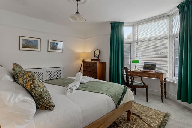 Exeter | 2 Bedroom House | Near Train Station - View 4