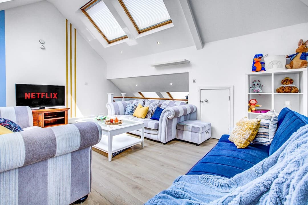 Wimbledon / 3 Bed 3bath / Close To Train Station - View 6