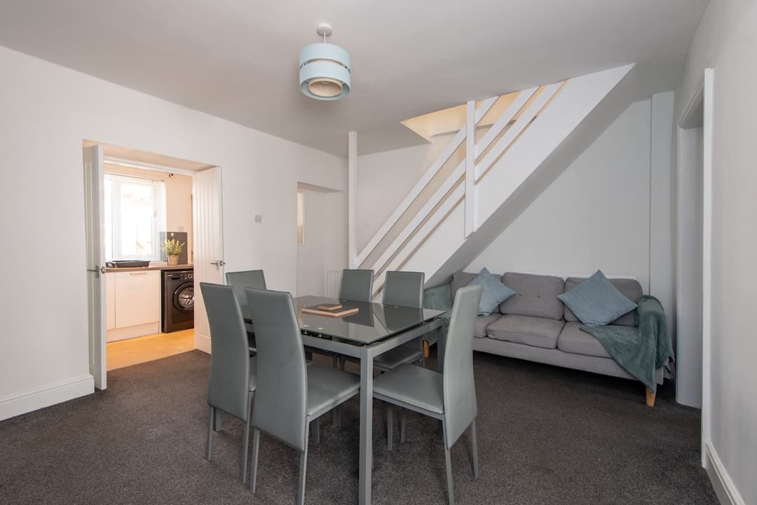3 Bedroom House | Durham - View 3