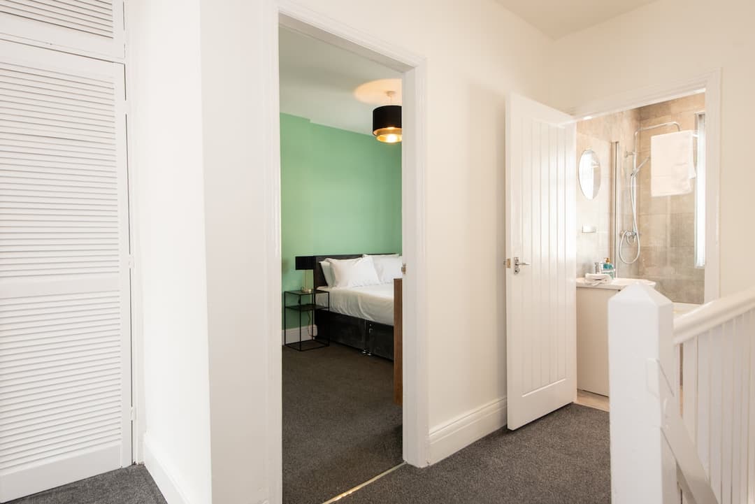 3 Bedroom House | Durham - View 5