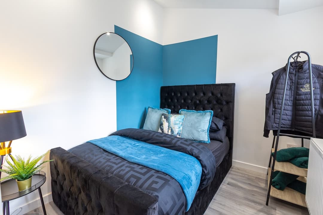 2 Bedroom Apartment | Brighton - View 2