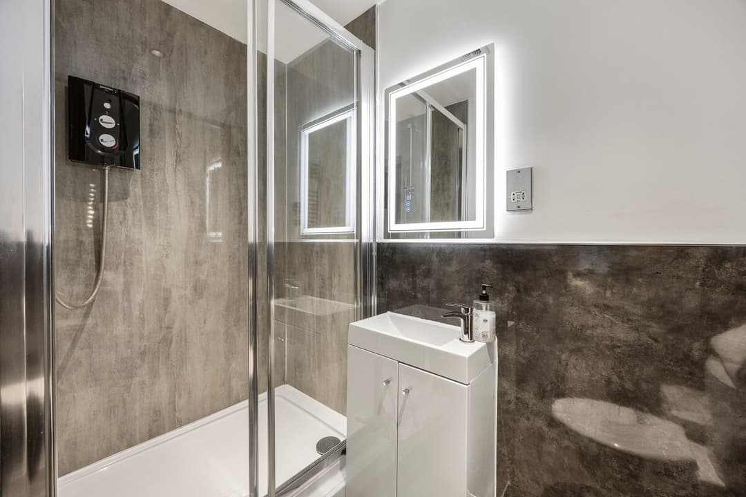 Central Luxury Apartment | Brighton Central  - View 7
