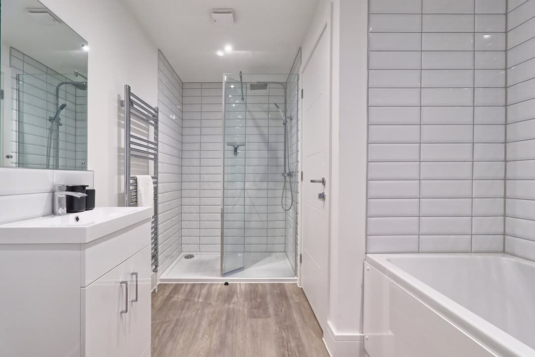Spacious 5 Bed House | Parking | Garden  - View 31