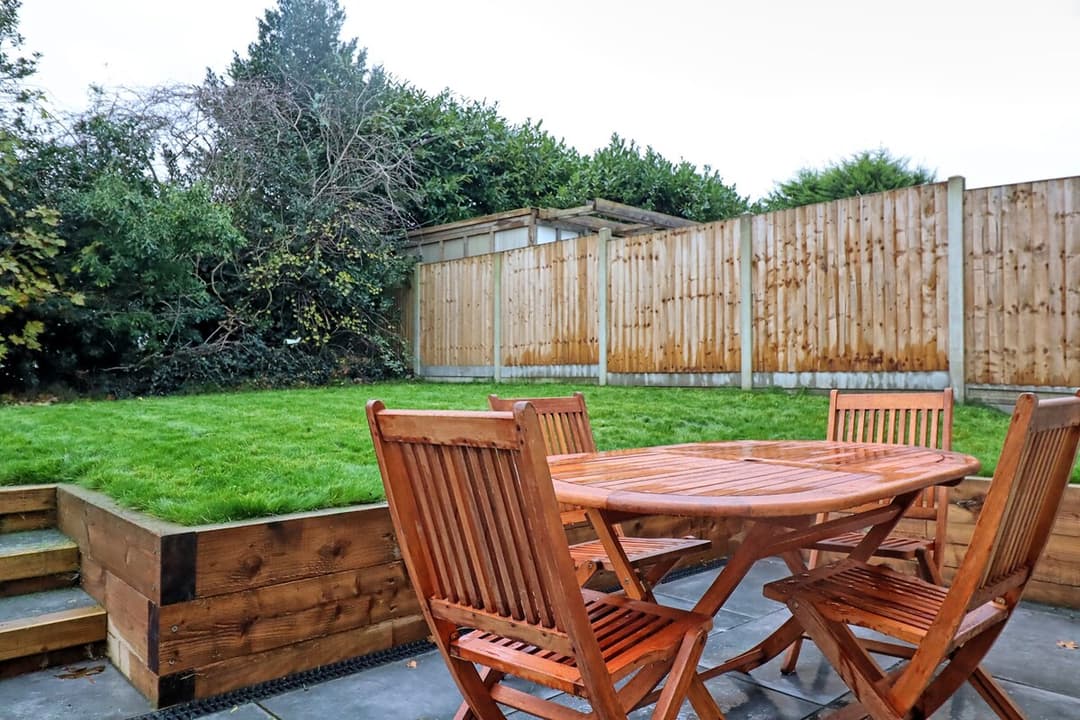 Spacious 5 Bed House | Parking | Garden  - View 39