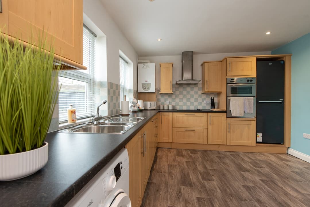 3 Bedroom House | Bishop Auckland - View 6