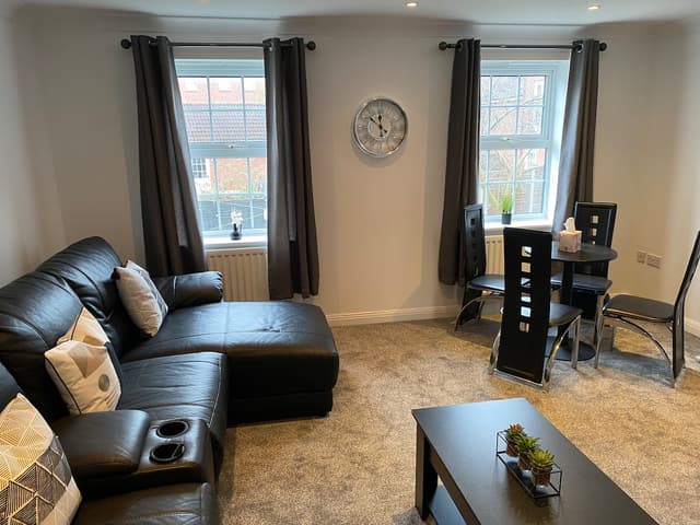 Comfortable 3-bedroom Norwich Townhouse, Garden & Parking - View 3