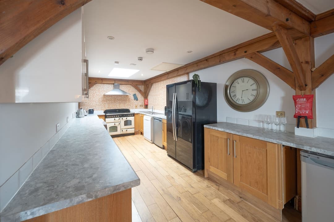 8 Bedroom | 6 Bath House | Large Patio | Parking - View 7
