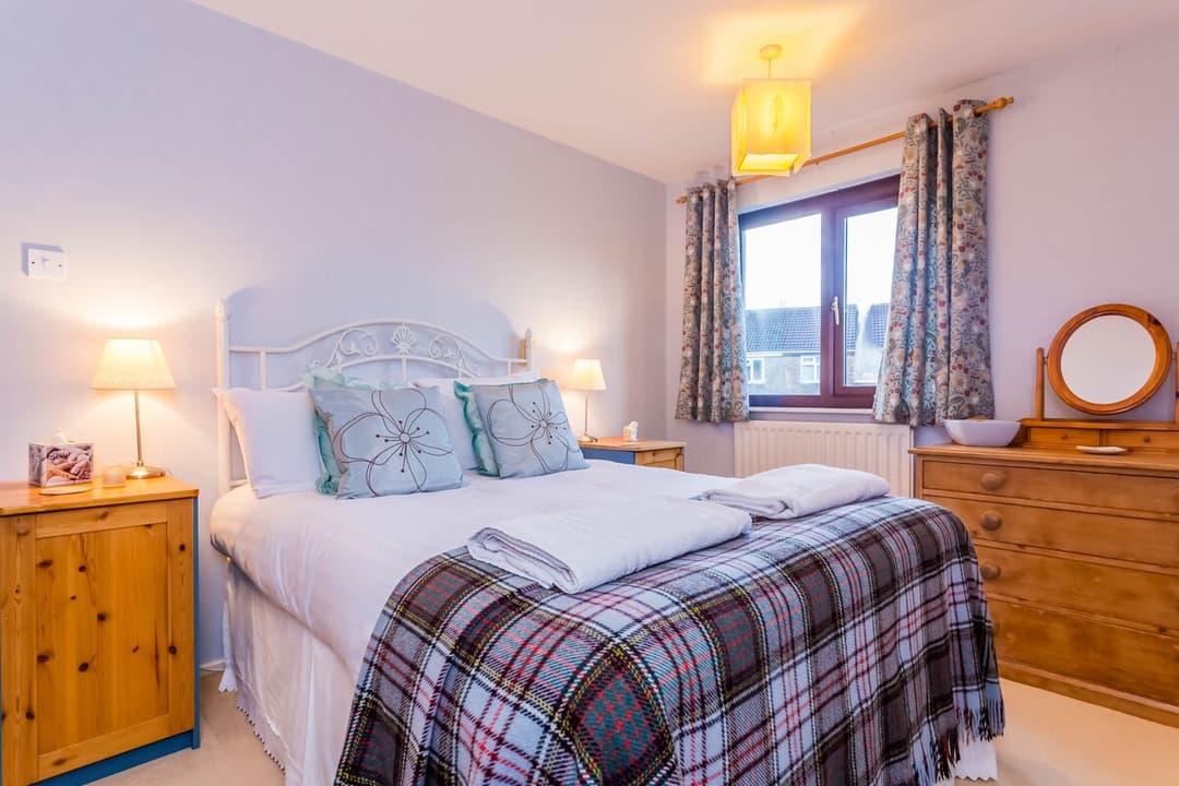 3 Bedroom House | Parking | Darlington - View 9