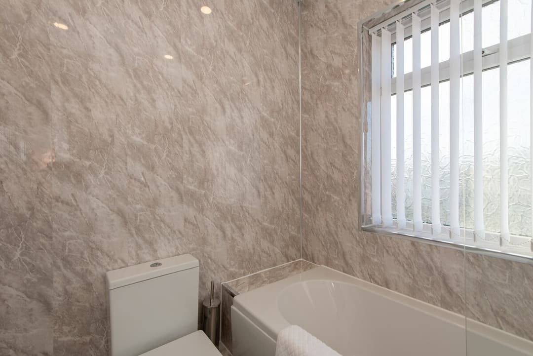 2 Bedroom House Darlington | Parking - View 10
