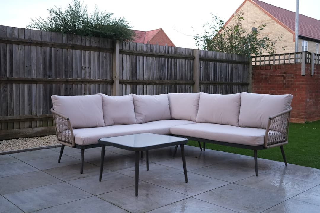 Luxury 6-bedroom Bicester Village | Bicester Golf Course - View 8