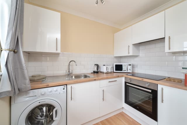 Glasgow Apartment near Hydro & SECC, Finnieston - View 4