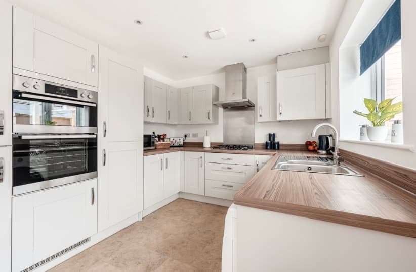 Sleeps 6 • Contractors • Insurance • Relocation  - View 3