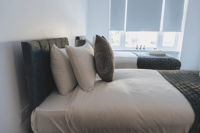 Stylish 3BR Stay by Hampden No 161 | Free Parking - View 2