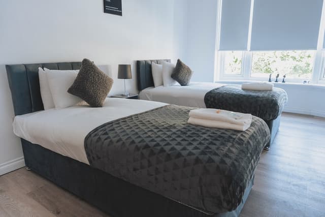 Stylish 3BR Stay by Hampden No 161 | Free Parking - View 3
