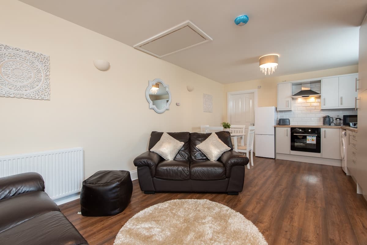 Modern ground floor apartment