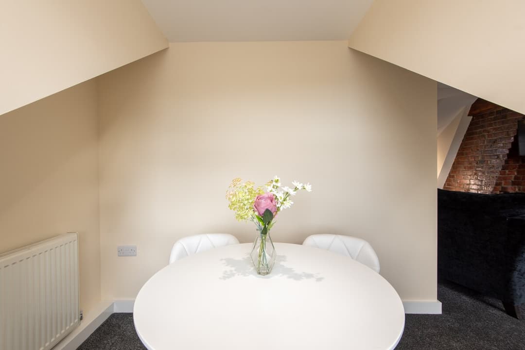 2 Bedroom Home Langley Park - View 10