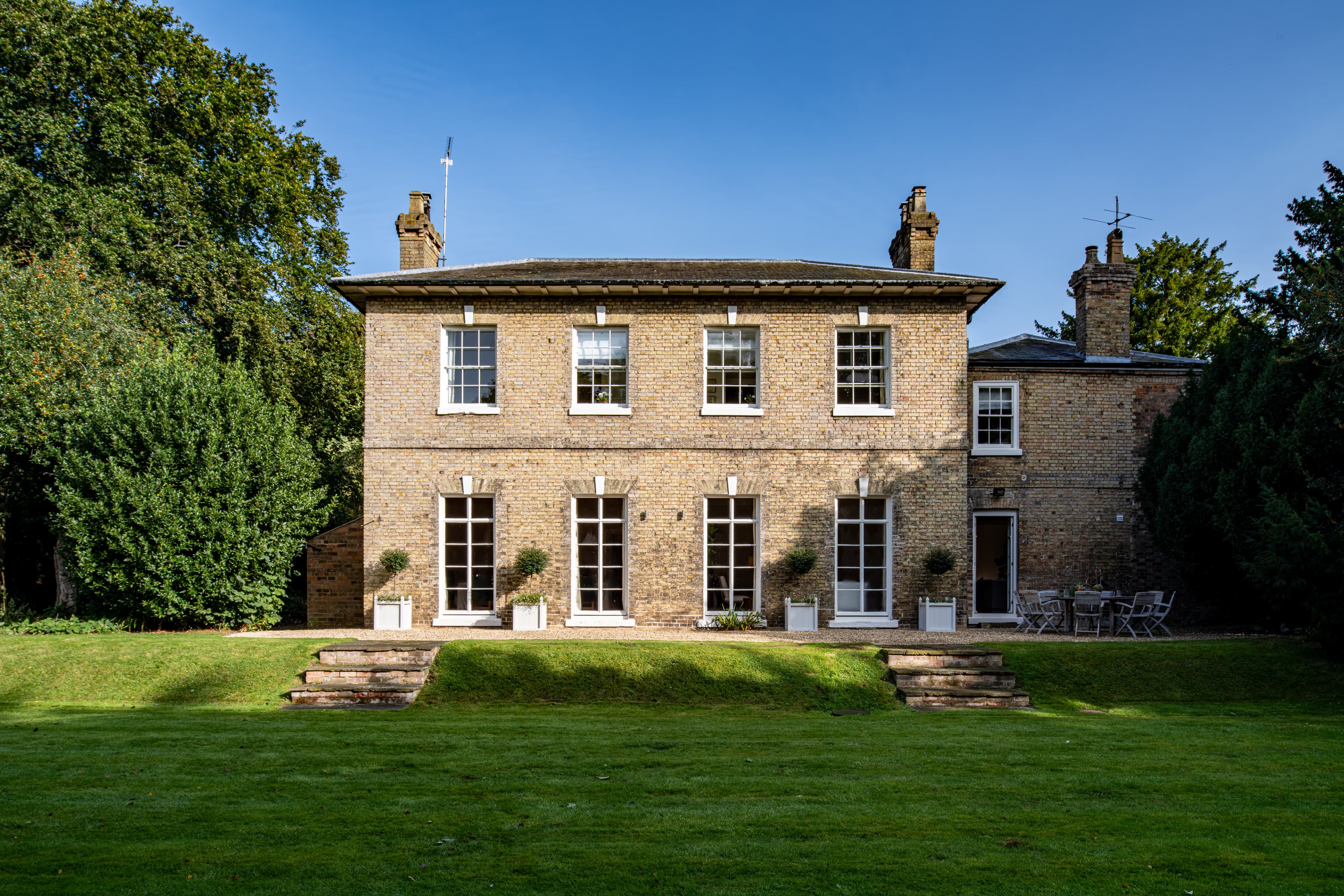 8 Bedroom House