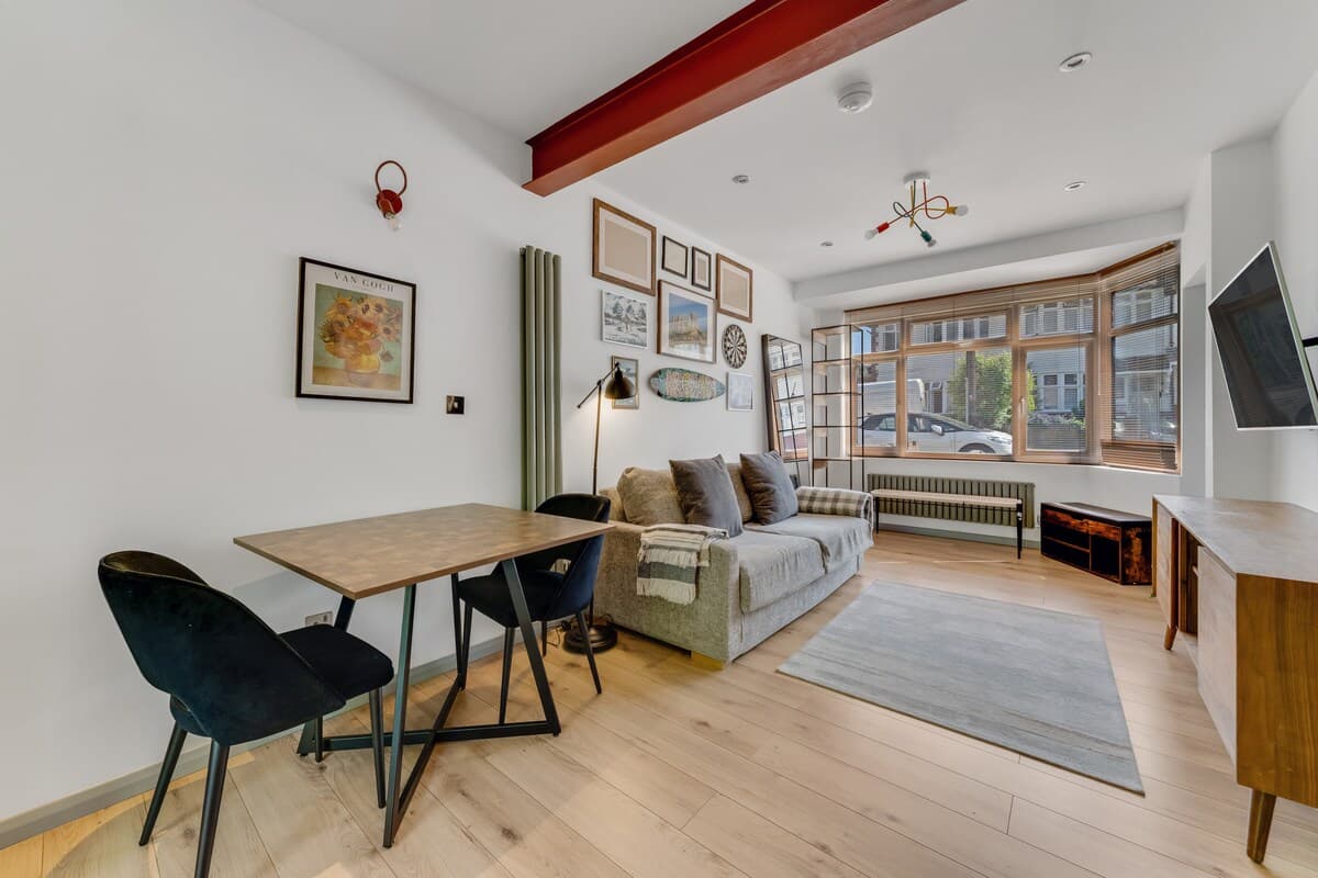 2 Bedroom House