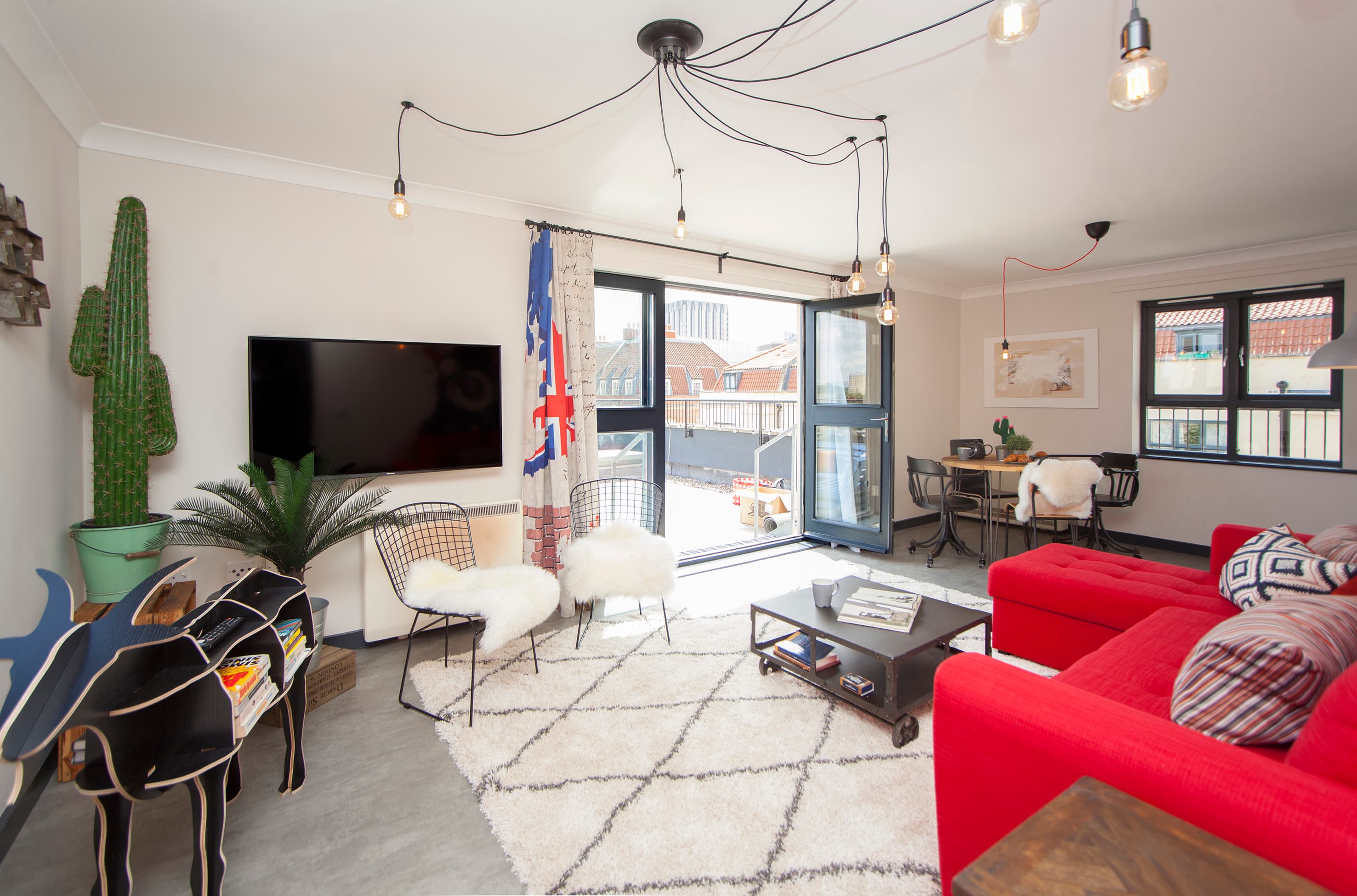 2 Bedroom Apartment
