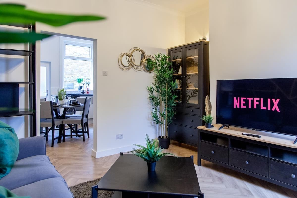 2 Bedroom Apartment