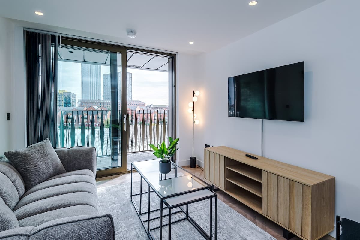 2 Bedroom Apartment