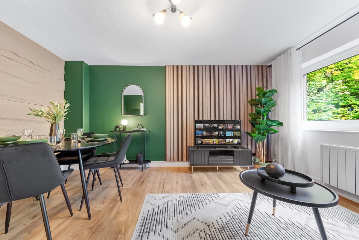 2 Bedroom Apartment