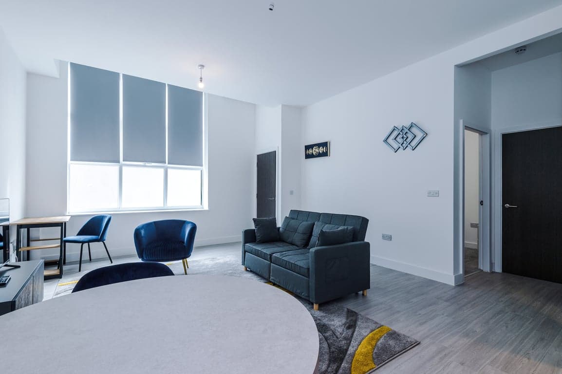 1 Bedroom Apartment