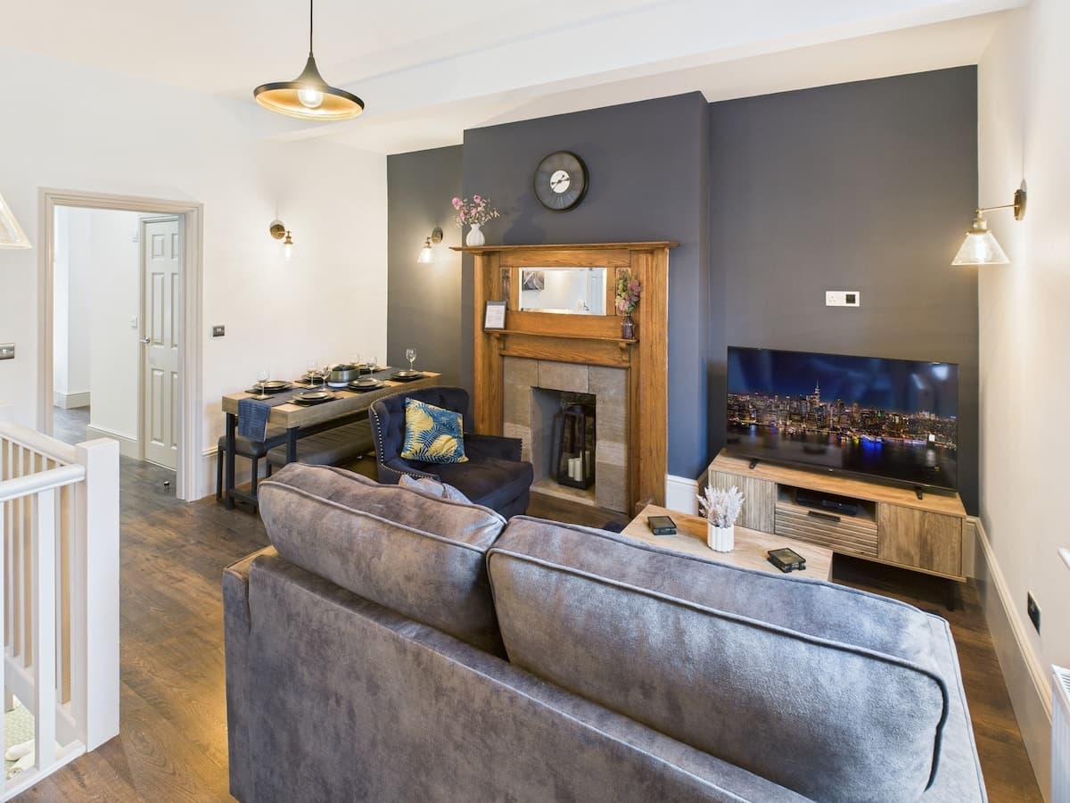 3 Bedroom Apartment