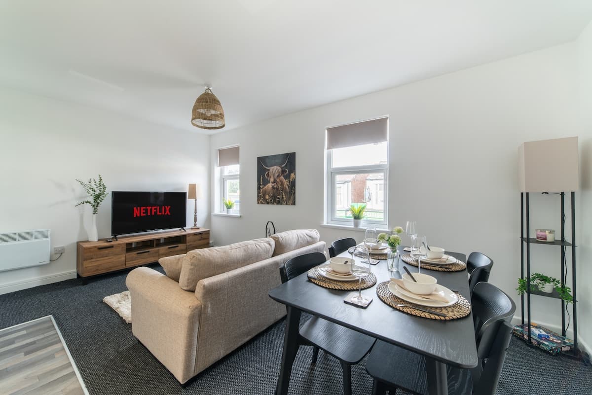 2 Bedroom Apartment