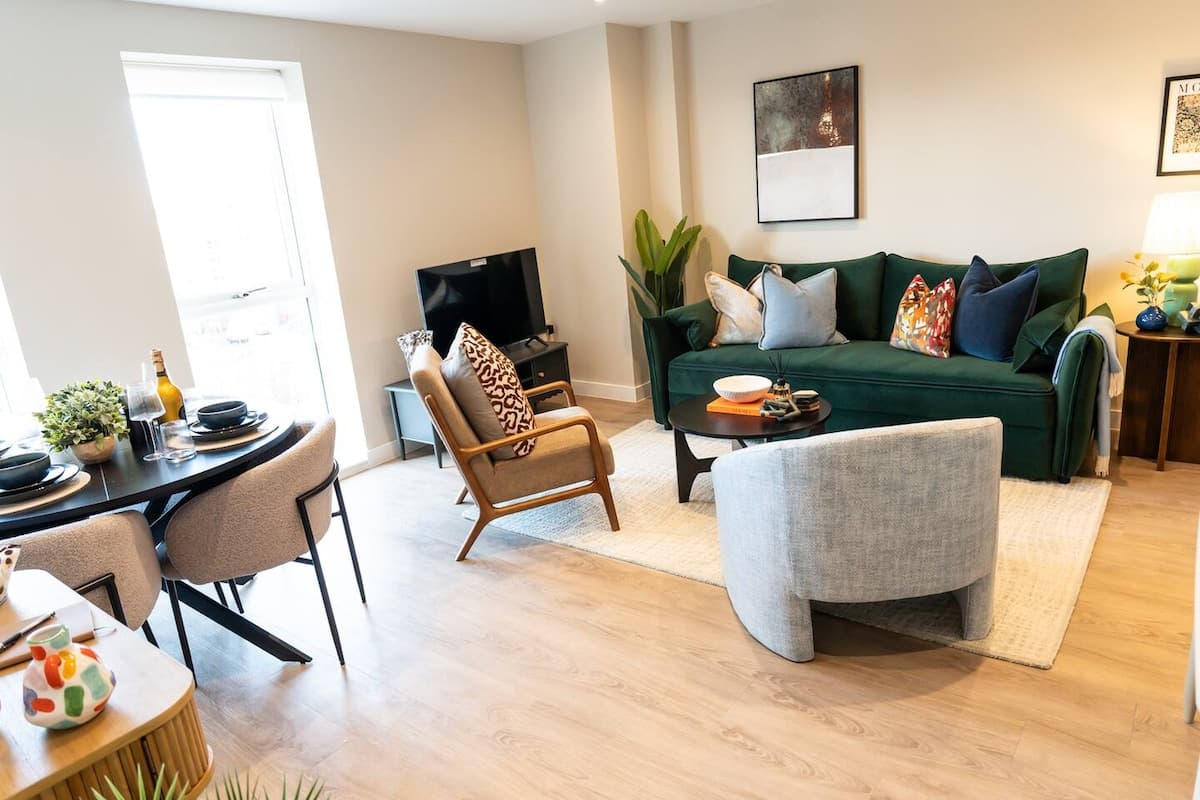 1 Bedroom Apartment
