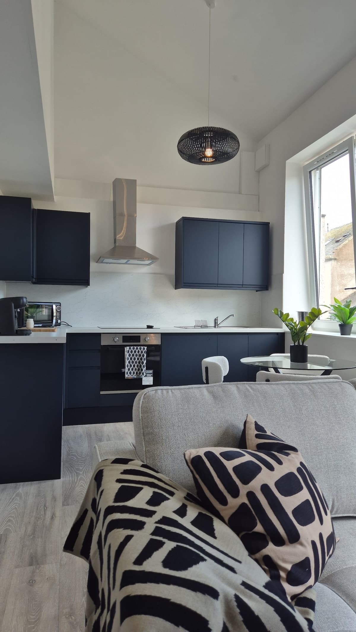 1 Bedroom Apartment