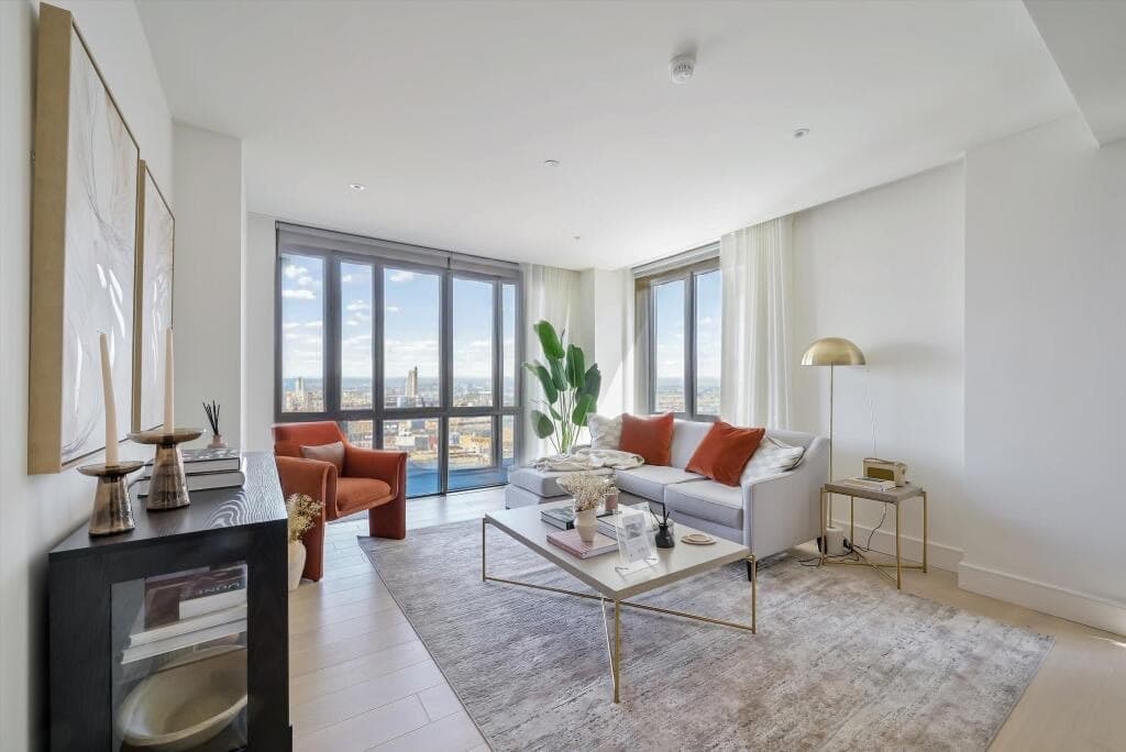 2 Bedroom Apartment