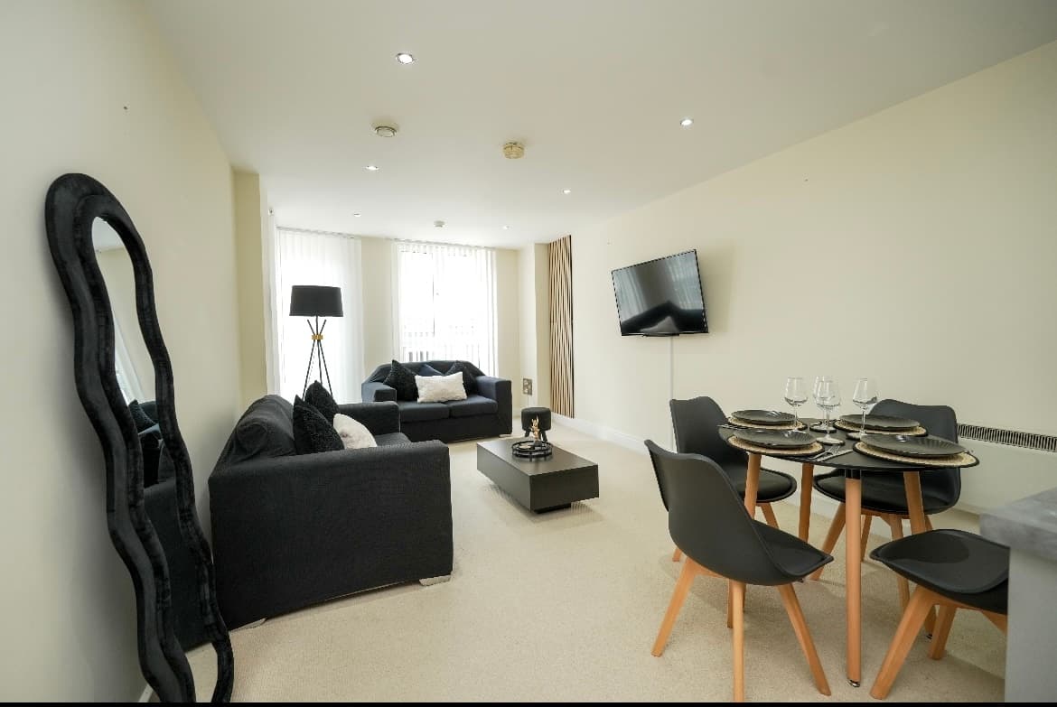 2 Bedroom Apartment