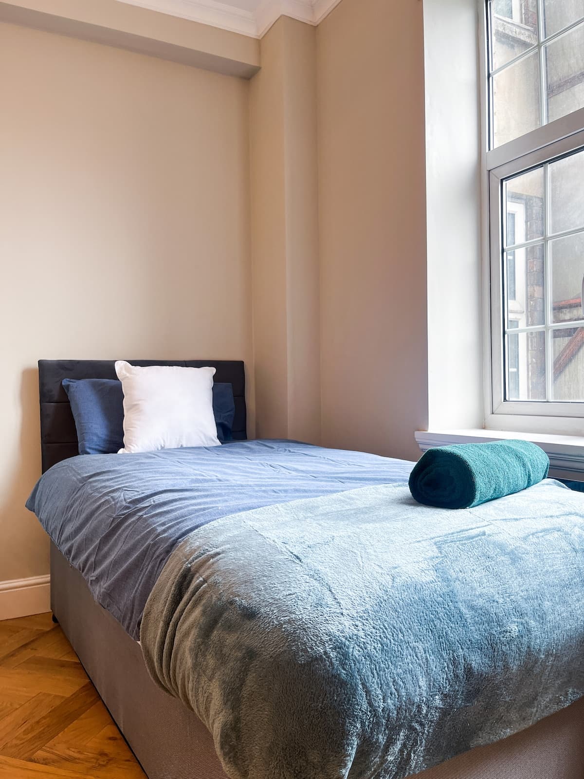 2 Bedroom Apartment